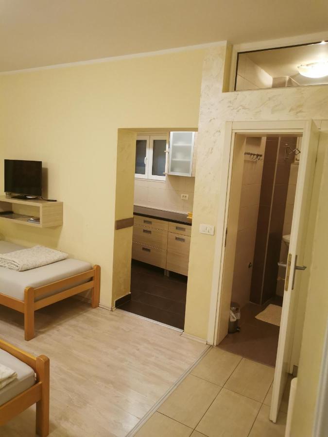 Agape Downtown Διαμέρισμα Βελιγράδι Εξωτερικό φωτογραφία